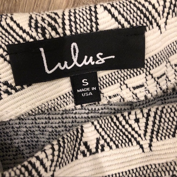 Lulu’s Boho Chic Asymmetrical Skirt Size Small - Picture 3 of 7